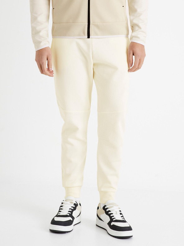 Celio Pantaloni Celio Donewyoke crema da uomo