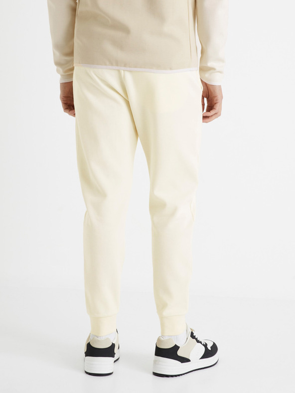 Celio Pantaloni Celio Donewyoke crema da uomo