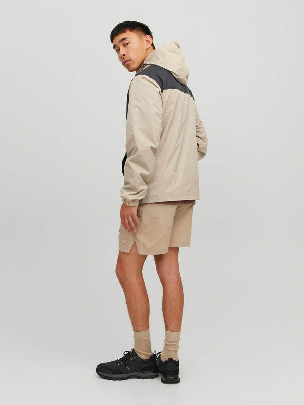 Jack & Jones Giacca leggera con cappuccio Jack & Jones Filo da uomo color crema