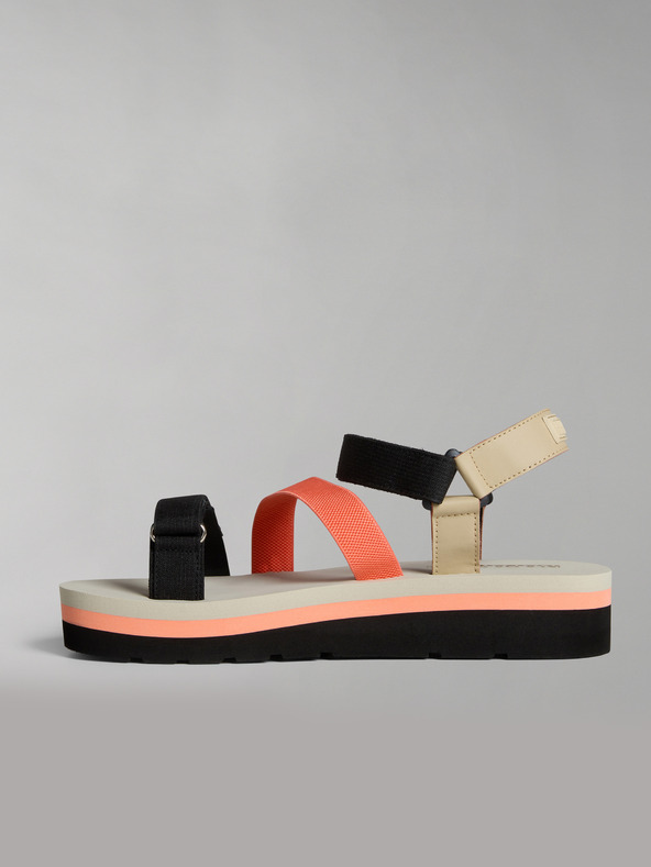 Napapijri Sandali da donna neri e arancioni NAPAPIJRI