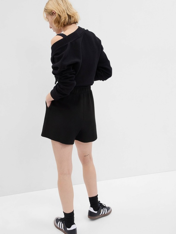 GAP Shorts with elastic waist GAP