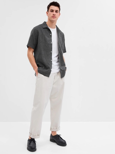 GAP Camicia in lino con scollo a V GAP