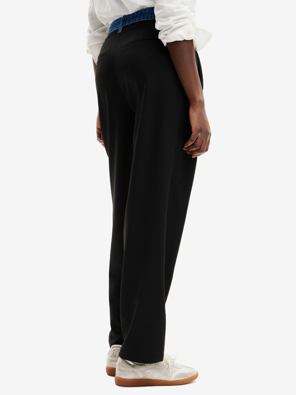 Desigual Pantaloni Desigual Milan neri da donna