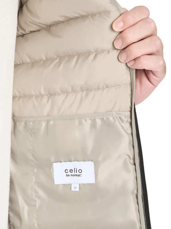 Celio Gilet con cappuccio Jushellsl